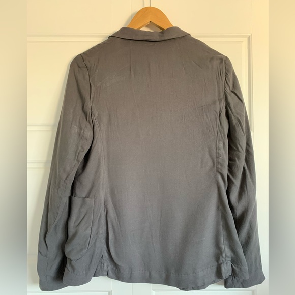 Aritzia Talula Blazer - Size 6 - Gray - Picture 2 of 4